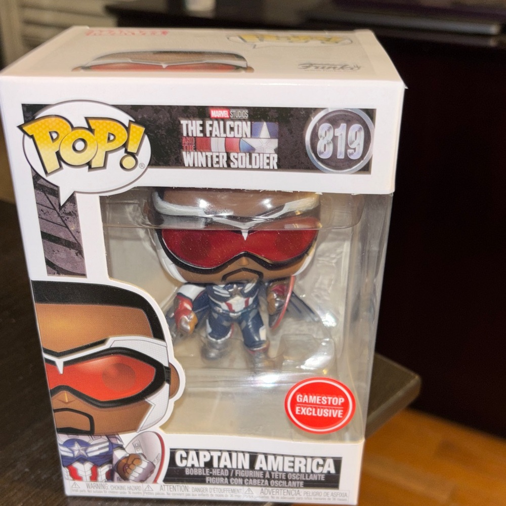 Funko Pop! Captain America with Red and Blue Suit
